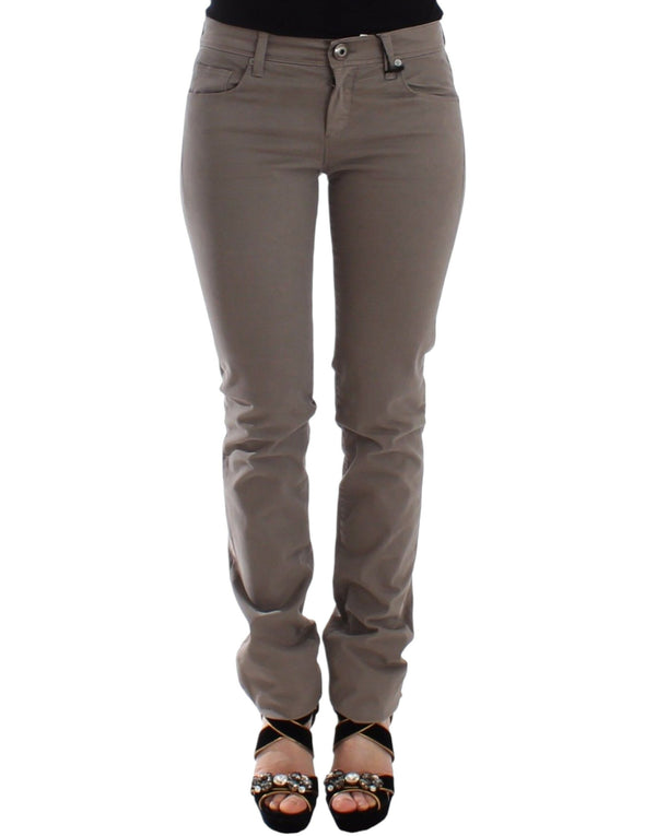 Jeans magri chic taupe per stile elevato