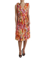 Κομψό floral silk midi φόρεμα με V-neck