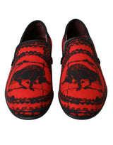 Το Torero-εμπνευσμένο Luxe Red & Black Loafers