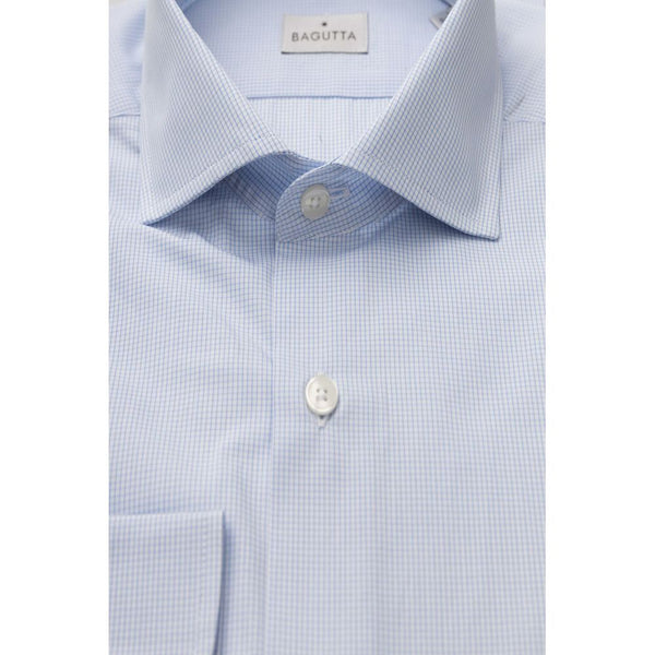 Elegante camicia di cotone azzurro con colletto francese