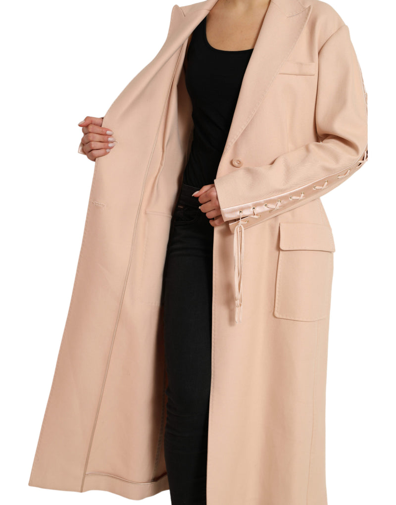 Elegante trench di beige a petto singolo