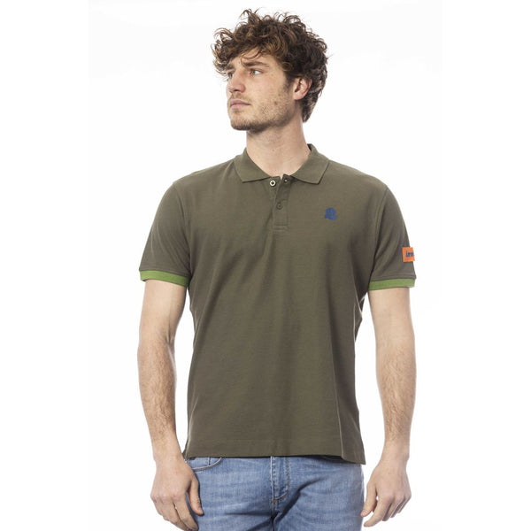 Elegante polo de algodón verde con detalles de emblemas