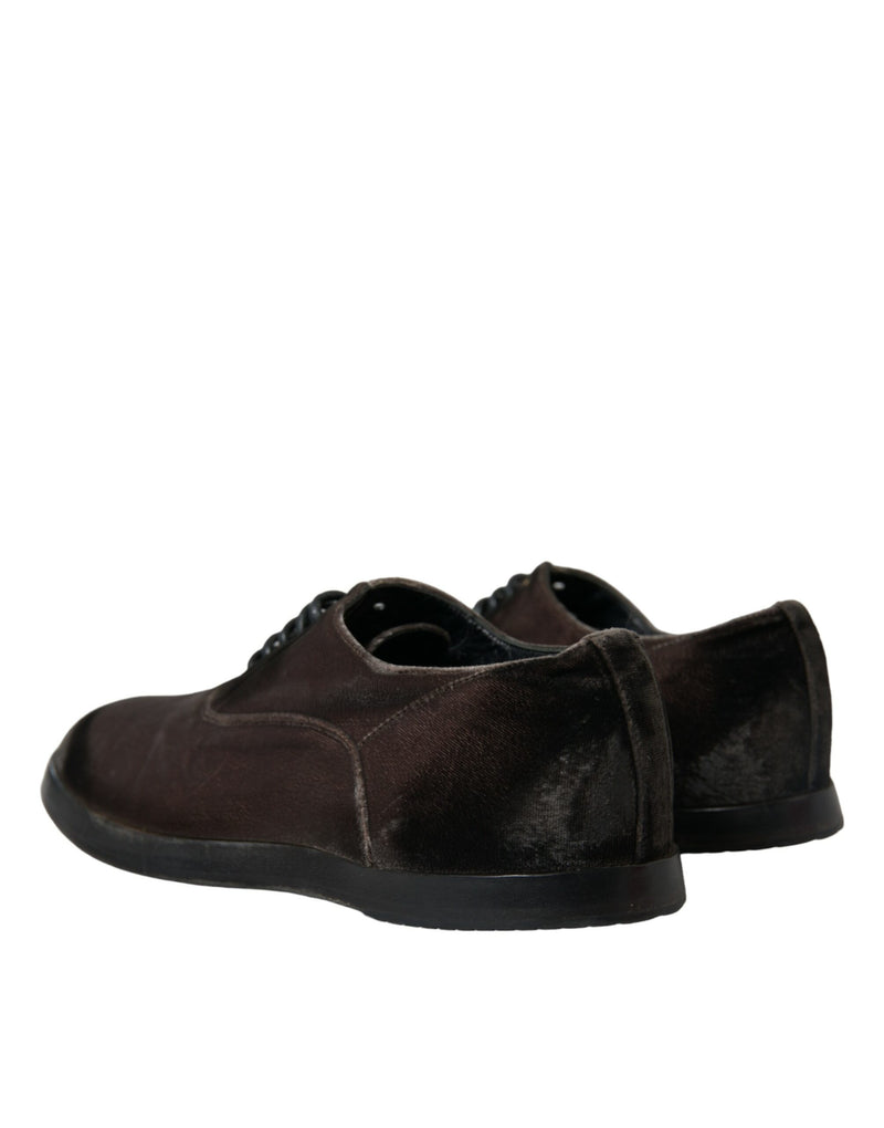 Elegantes zapatos de cordones de Velvet Oxford de Velvet Oxford