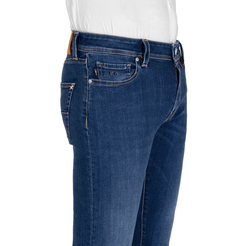 Eleganti jeans maschili di cotone tratto