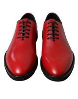 Chaussures de robe oxford en cuir rouge élégant