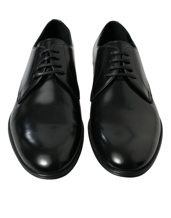 Elegantes zapatos formales de Derby de cuero negro