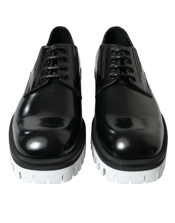 Scarpe derby in pelle sofisticate in pelle in bianco e nero