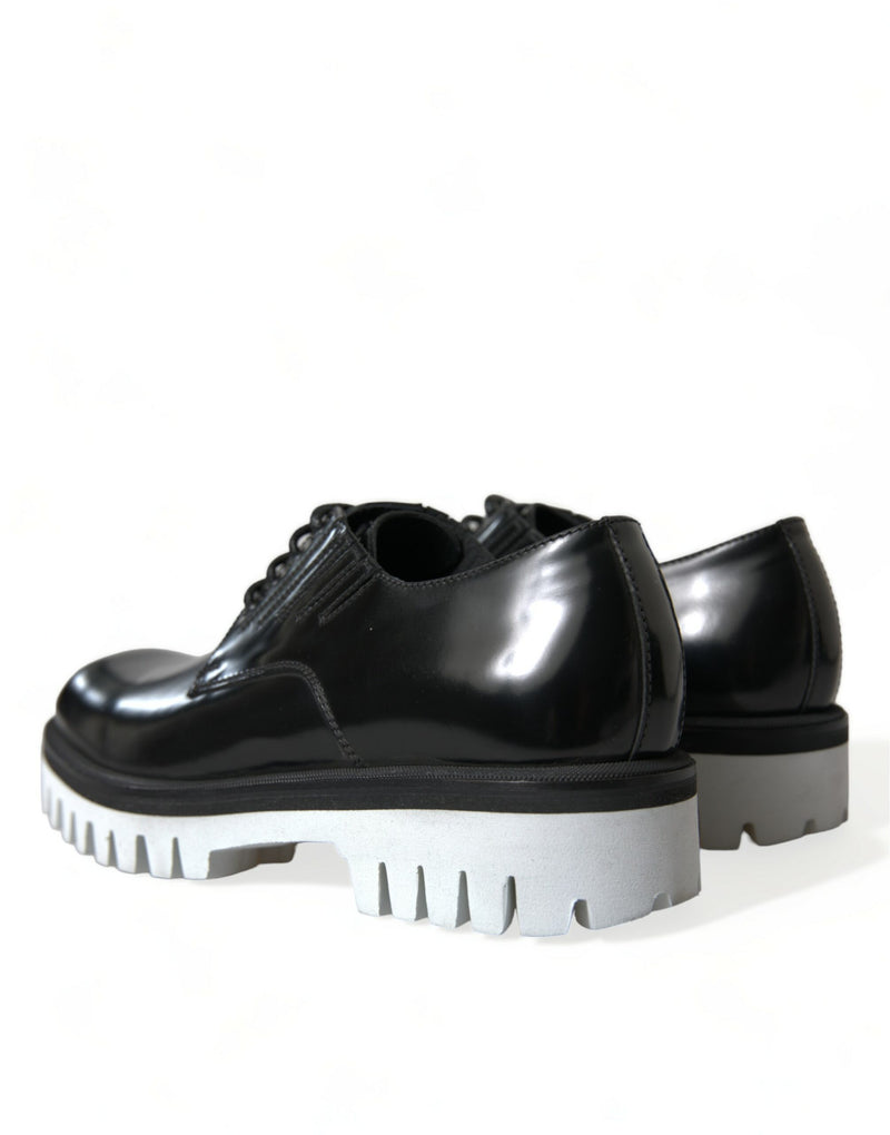 Scarpe derby in pelle sofisticate in pelle in bianco e nero