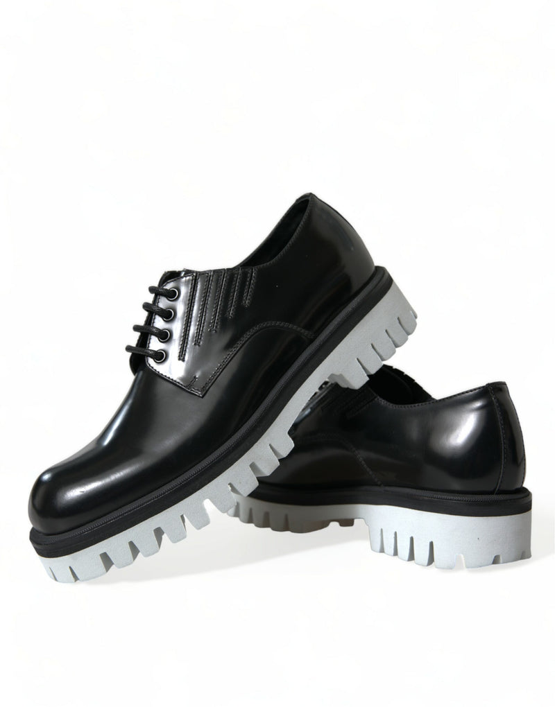 Scarpe derby in pelle sofisticate in pelle in bianco e nero