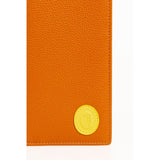 Elegante portafoglio bifold in pelle in marrone ricco