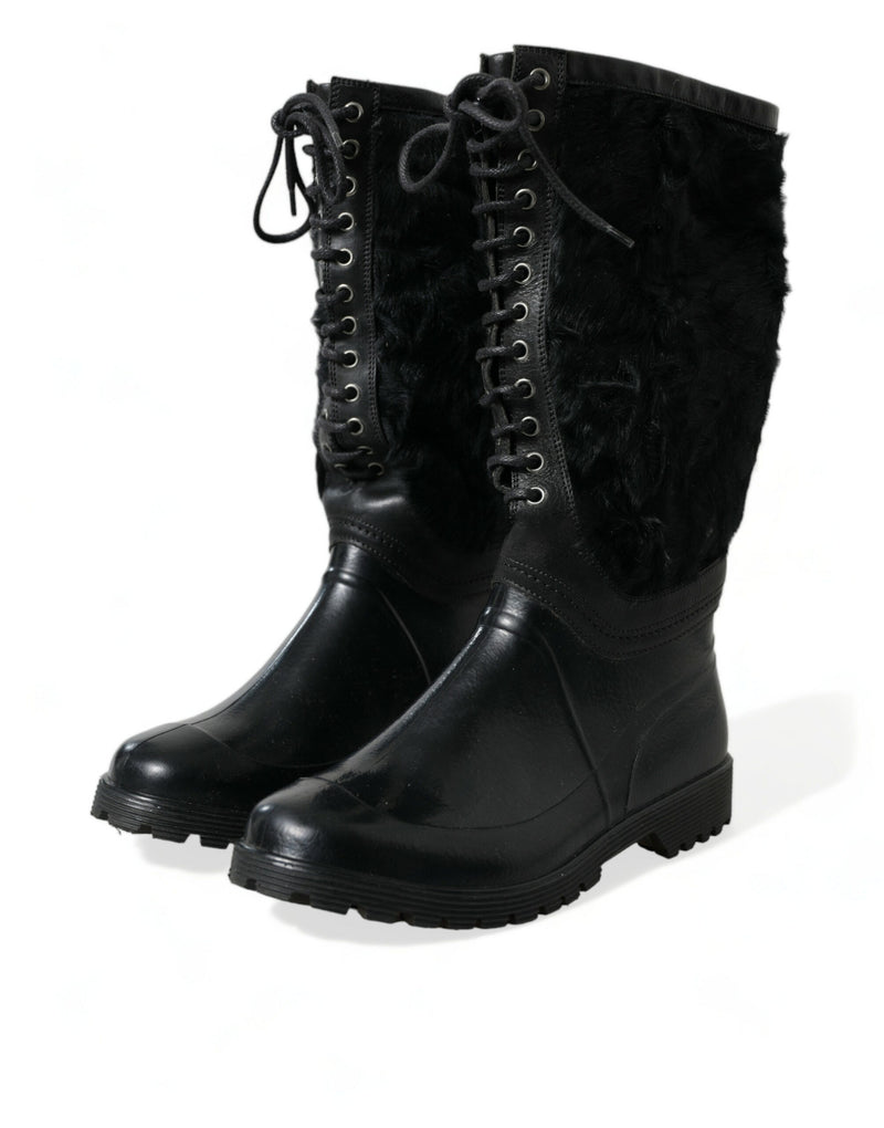 Schlanke schwarze Schearling -Mid -Kalb -Stiefel