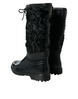 Schlanke schwarze Schearling -Mid -Kalb -Stiefel