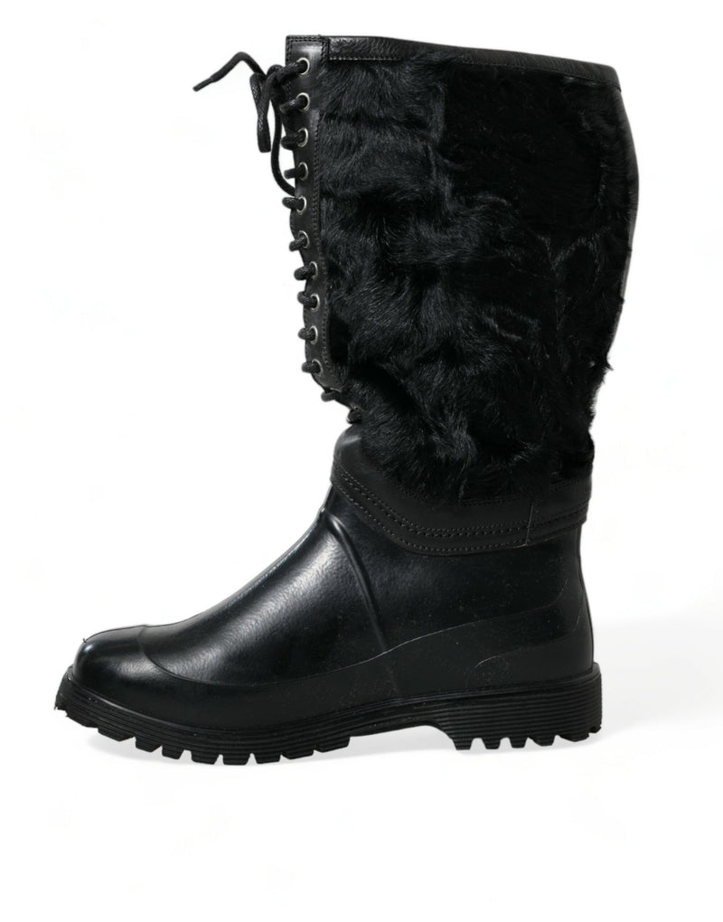 Schlanke schwarze Schearling -Mid -Kalb -Stiefel