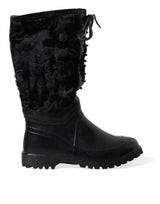 Schlanke schwarze Schearling -Mid -Kalb -Stiefel