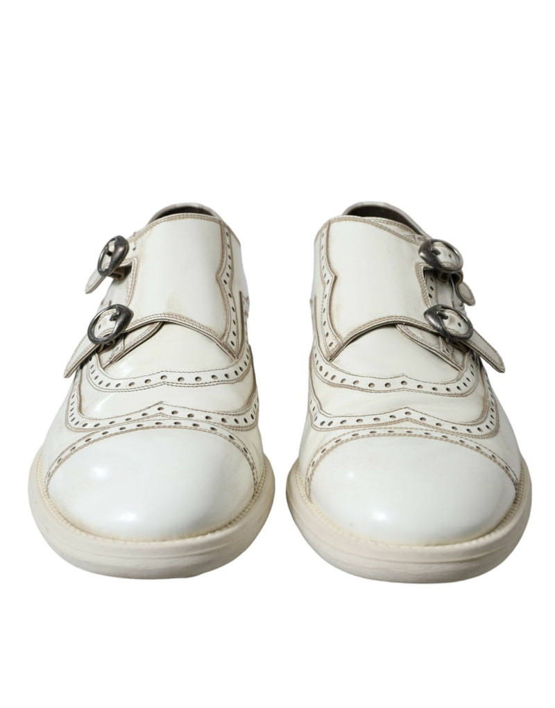 Elegantes zapatos de vestir derby de cuero blanco