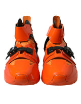 Charme de baskets haut-toit orange