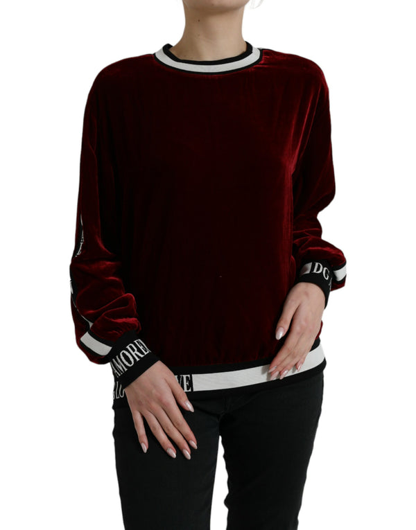 Eleganter burgunderfarbener Seidenpullover