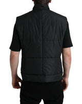 Elegante chaqueta de chaleco negro de cuello alto