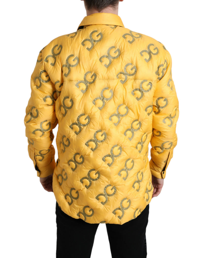 Elegante chaqueta de blusón amarillo acolchado