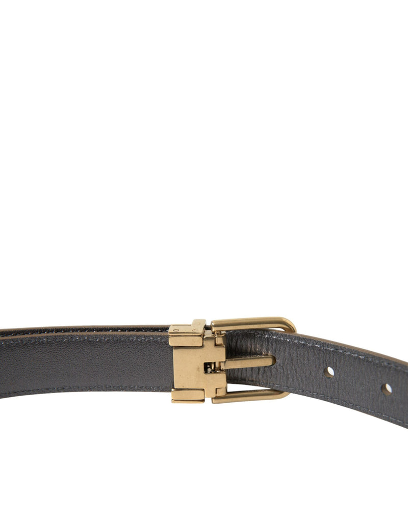 Ceinture en cuir en or métallique - élégance intemporelle