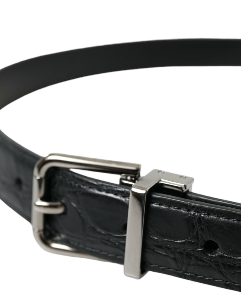 Ceinture en cuir élégante avec boucle en métal