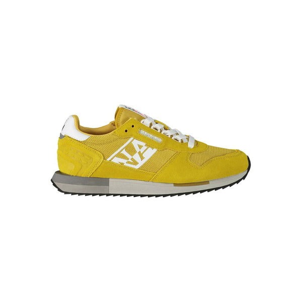 Sneaker vibranti a contrasto giallo