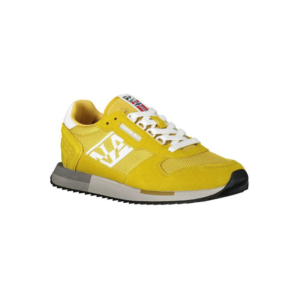 Sneaker vibranti a contrasto giallo