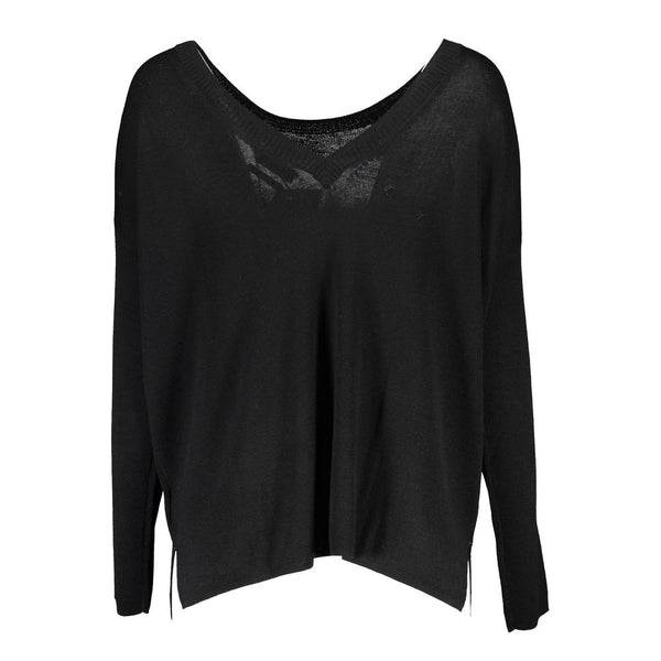 Pull en laine noir élégant avec cou rond