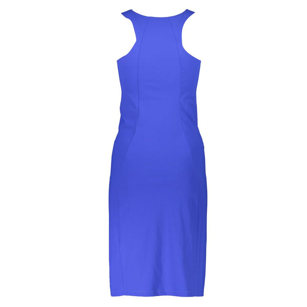 Elegantes blaues Crew -Nackenkleid mit Logo -Details