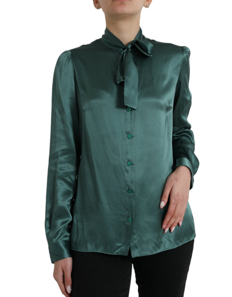 Elegante blusa de seda verde oscuro