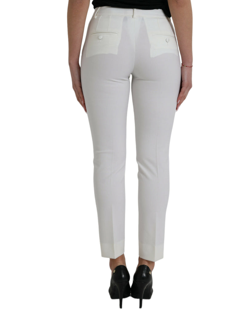 Elegantes pantalones cónicos blancos de vidrio medio