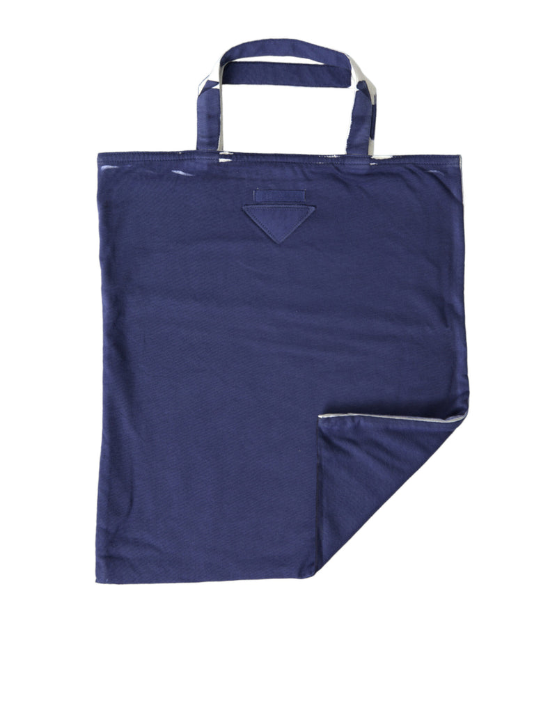 Elegante borsa blu per gite chic