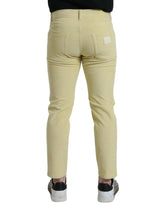 Jean en denim skinny de la plaque de logo en velours jaune