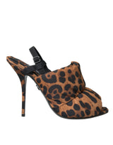 Scarpe sandali di sandali con slingback leopardo marrone