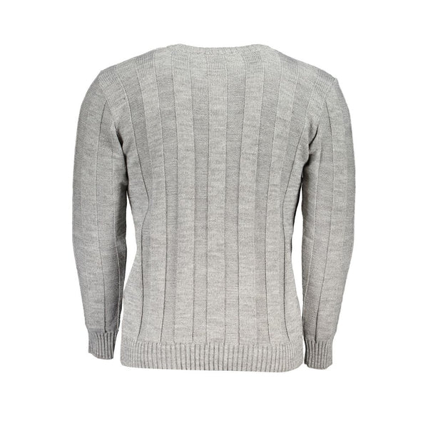 Pull en tissu gris