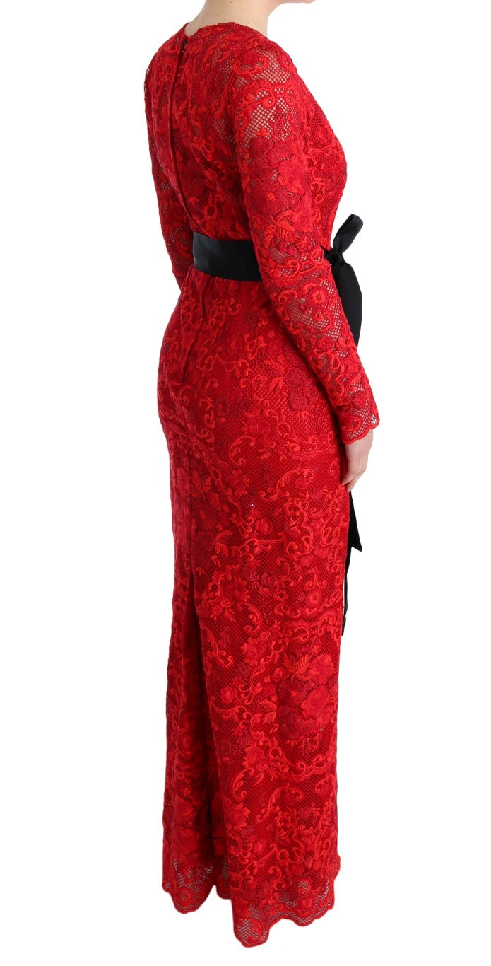 Robe de gaine rouge élégante avec ceinture de nœud en soie