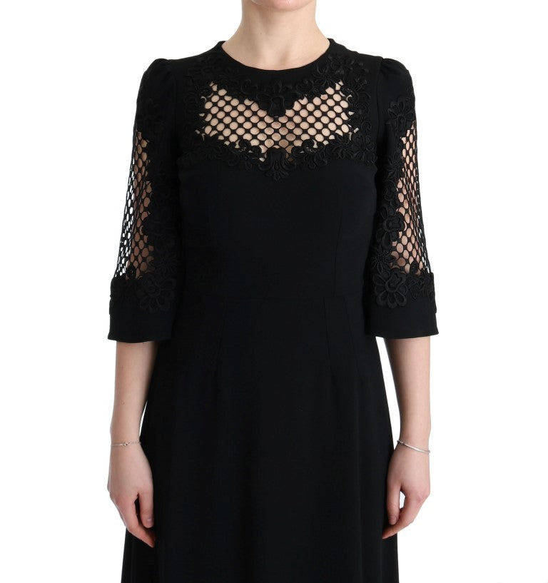 Elegante vestido negro de maxi negro