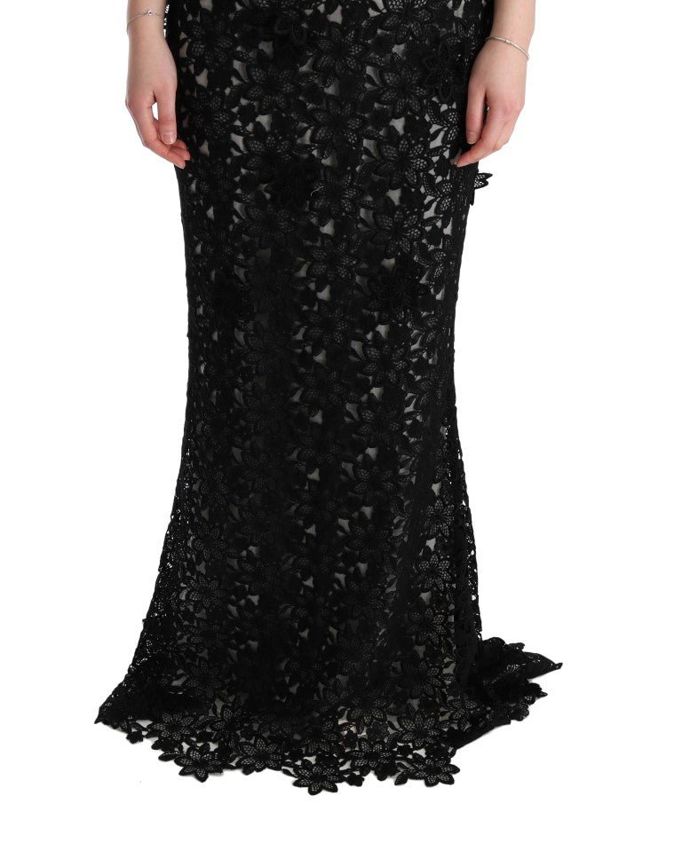 Elegante vestido de cambio de maxi negro con apliques florales