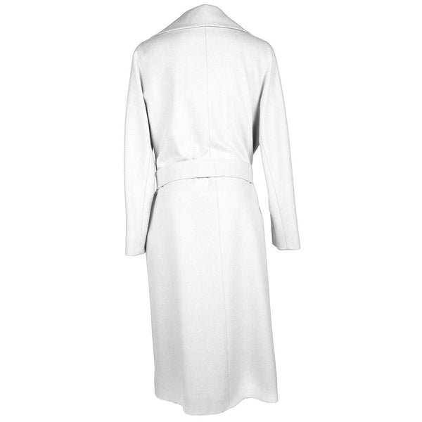 Elegante abrigo de lana de lana virgen blanca