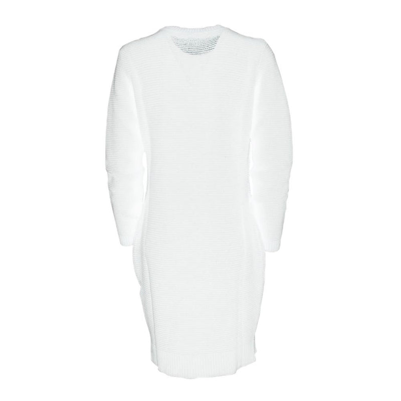 Robe en tricot de motif coeur chic en blanc