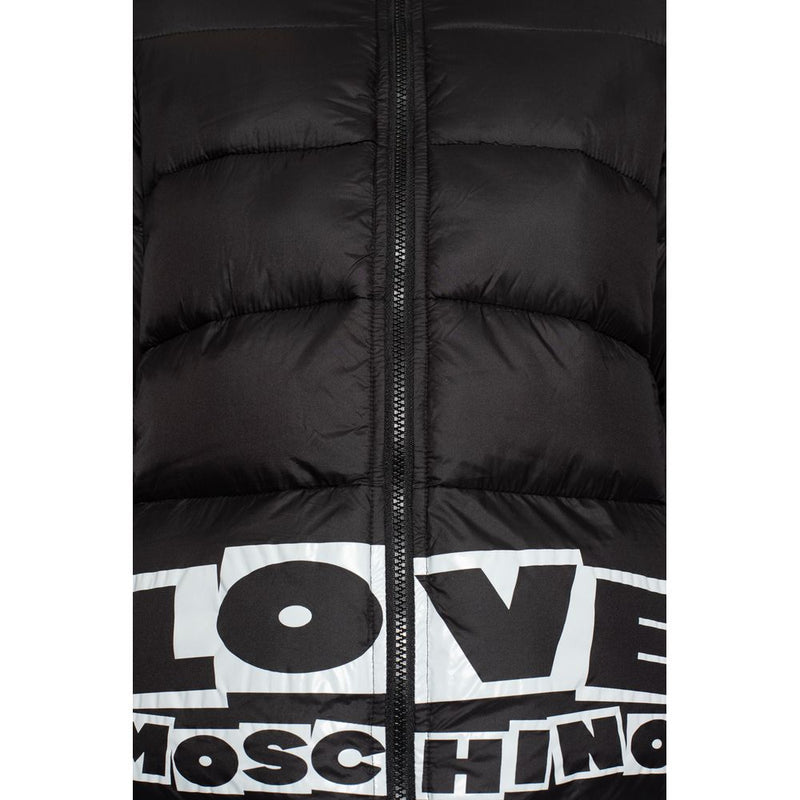 Chic Nylon Down Jacke mit mutigem Logo