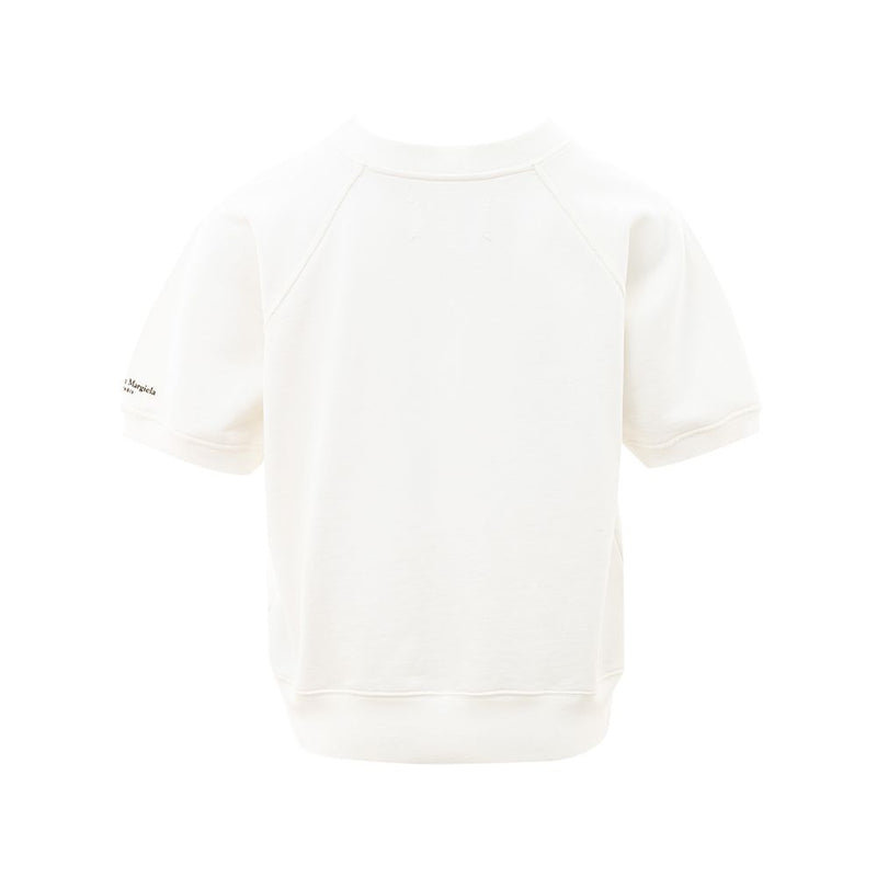 Chic White Cotton Top for Style Enthusiasts