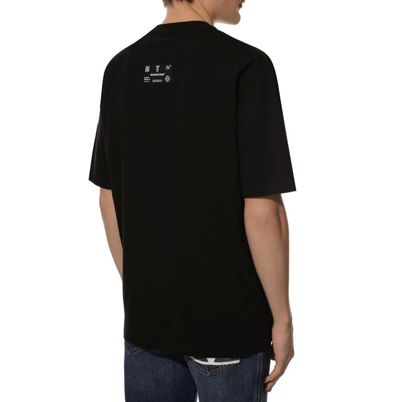 Camiseta de algodón negro elegante con diseño de firma