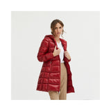 Ätherische rosa Down -Jacke mit japanischer Kapuze