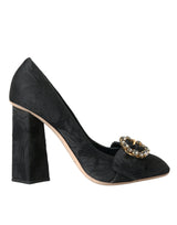 Schwarze Brokatkristalle -Heels pumpt Schuhe