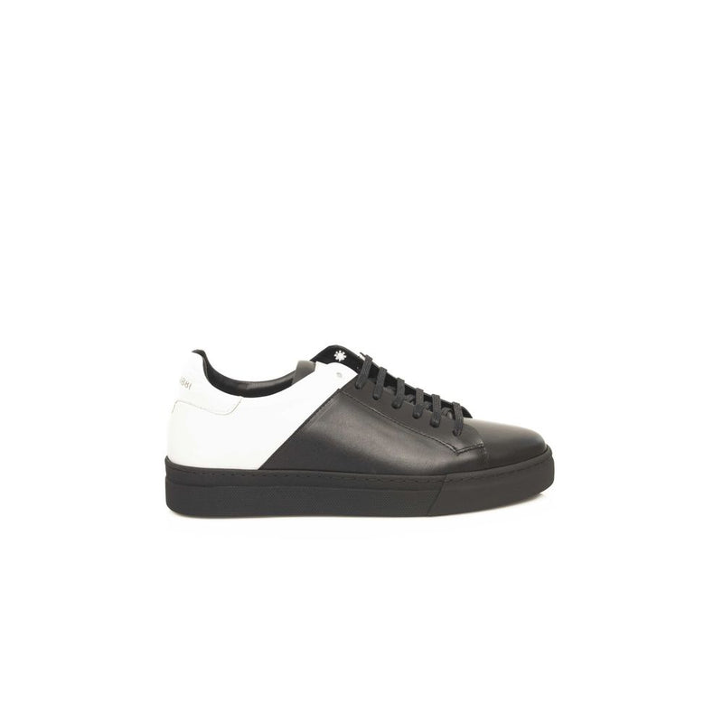 Sneaker en cuir de vache noir et blanc