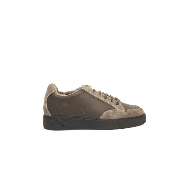 Sneaker en cuir de vache beige