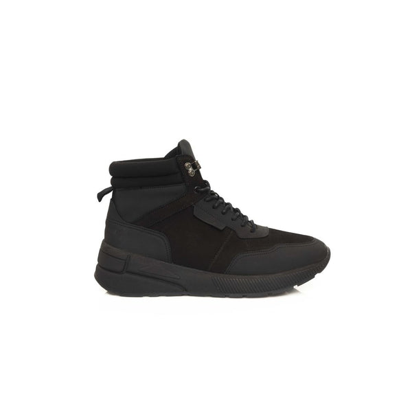 Sneaker en cuir de vache noire