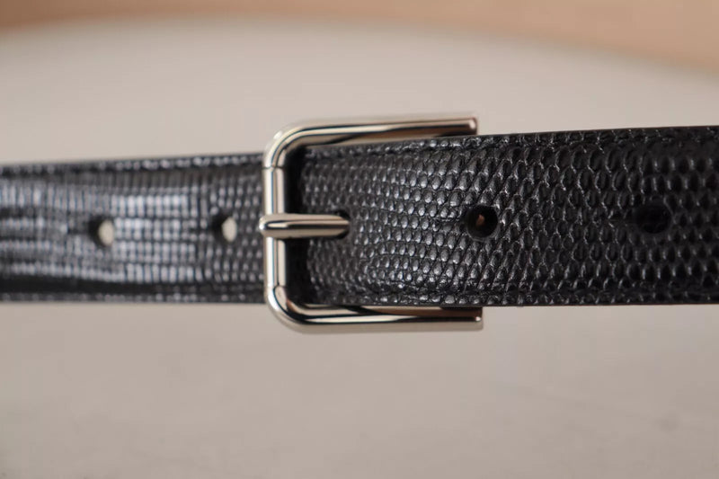 Ceinture de boucle en métal en argent en cuir classique noir