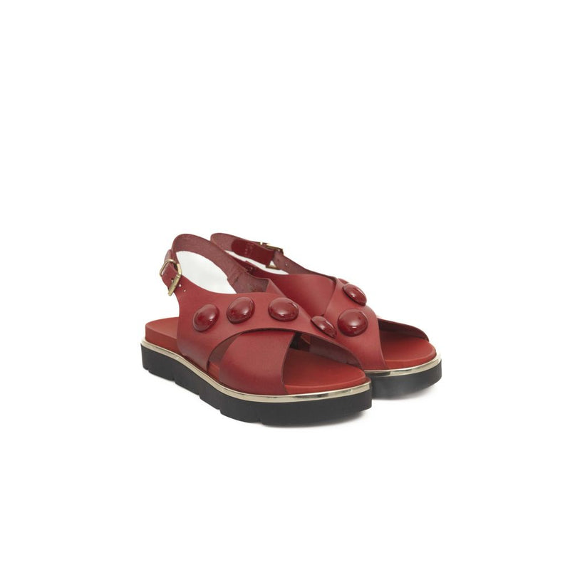 Sandale en cuir rouge